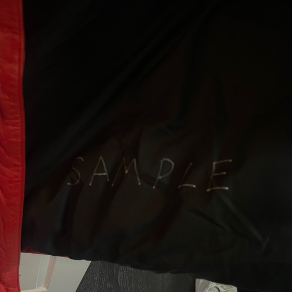 Nike Goose Down Leather ZipUp Vest (RARE) (SAMPLE) - Picture 6 of 6